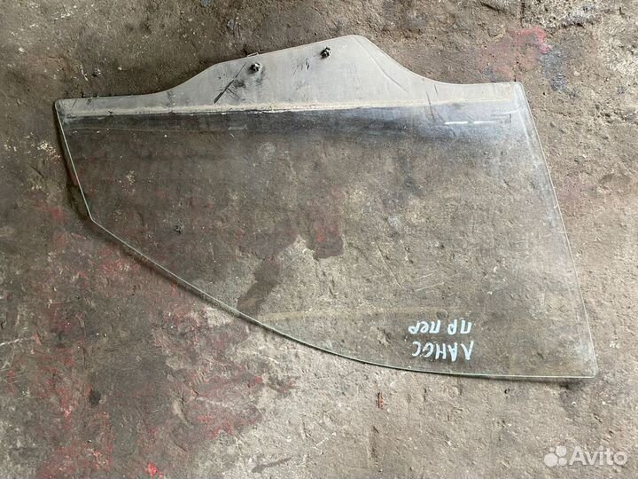 Стекло переднее правое Mitsubishi Lancer