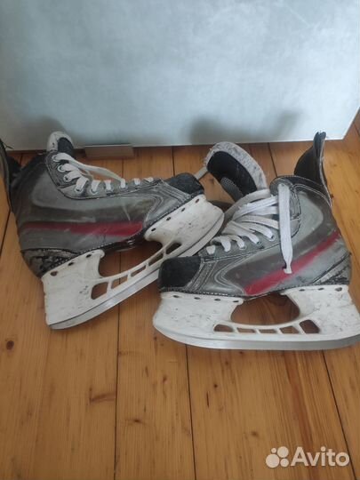 Хоккейные коньки bauer 39 размер