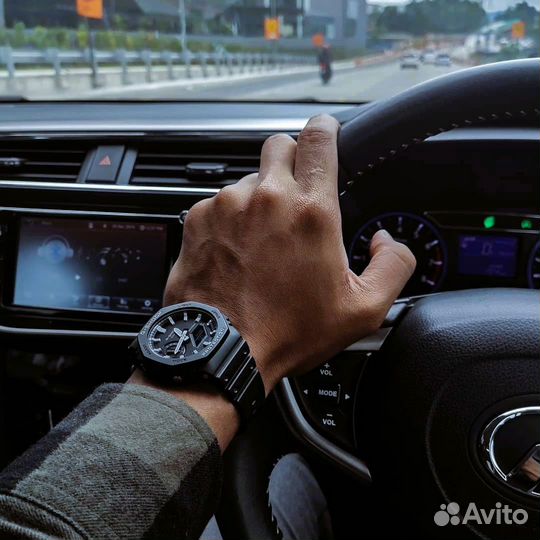 Casio GA-2100-1A / Новые G-shock