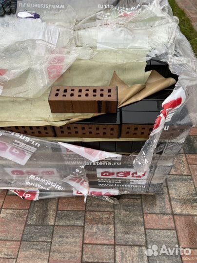 Остатки коинкерного кирпича