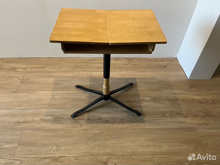 Столик для ноутбука IKEA