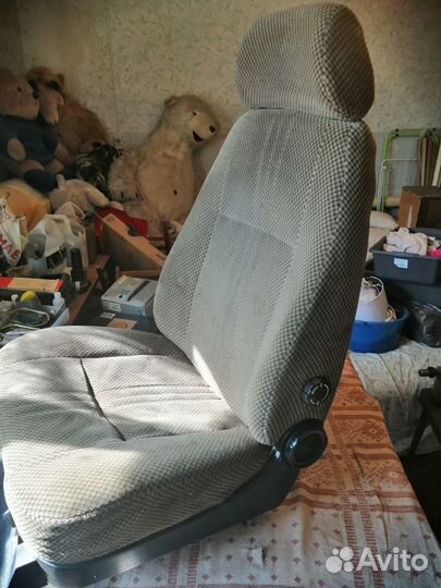 Автомобильные сидения