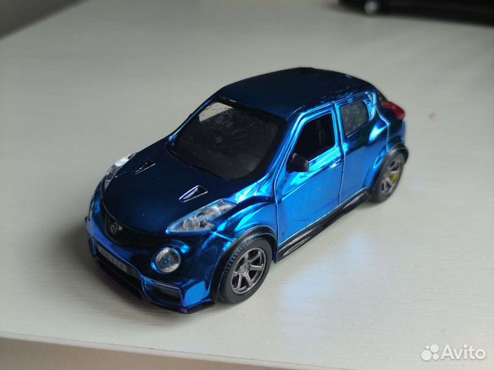 Масштабные модели Welly, Kingsman