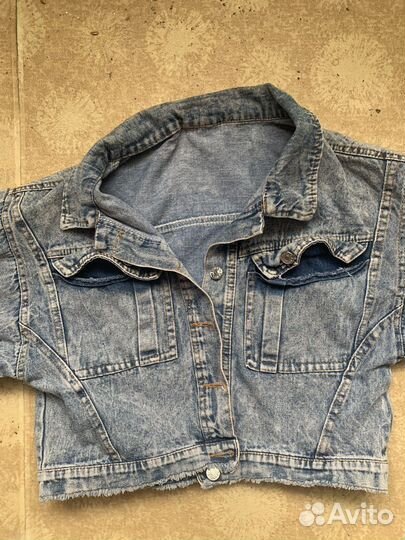 Джинсовая куртка