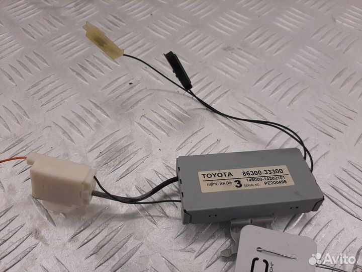Усилитель антенны Toyota Camry XV30 рест. 2006