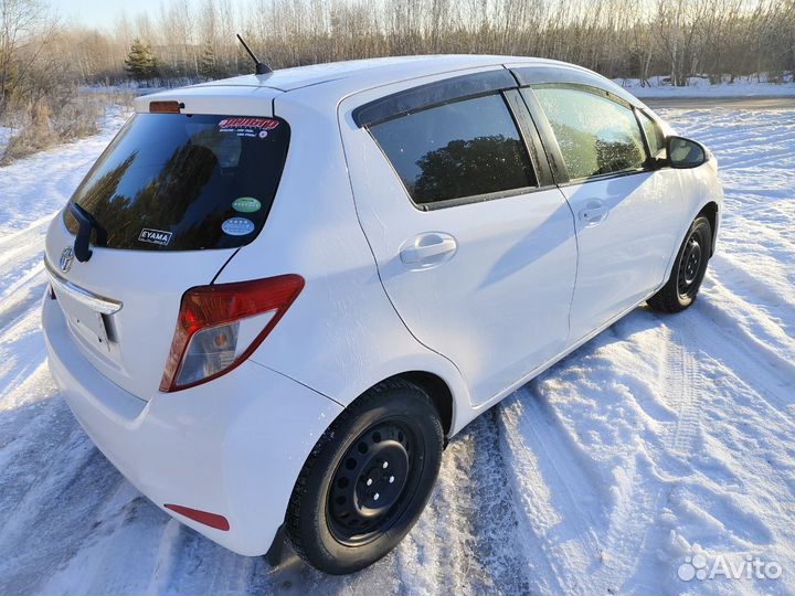 Toyota Vitz 1.0 CVT, 2013, 139 000 км