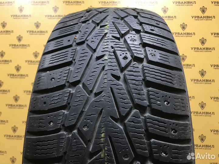 Nokian Tyres Hakkapeliitta 7 215/55 R17 98T