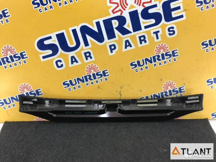 Спойлер honda FIT