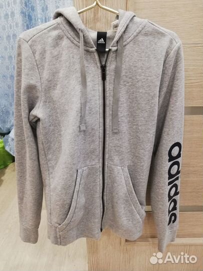 Спортивный костюм adidas