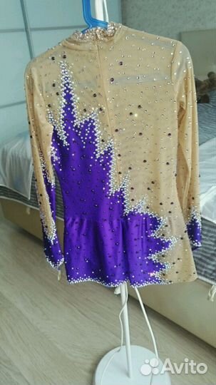 Костюмы для выступлений на льду