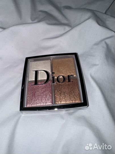 Dior палетка хайлайтер