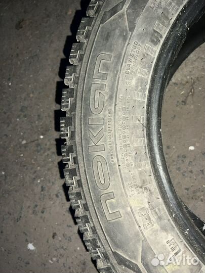 Nokian Tyres Hakkapeliitta R5 225/65 R17