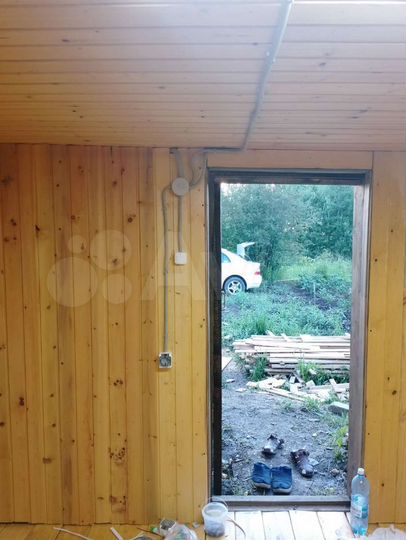 Дача 20 м² на участке 6 сот.