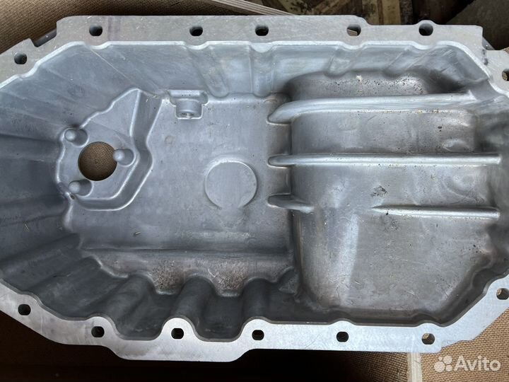 Поддон двигателя
