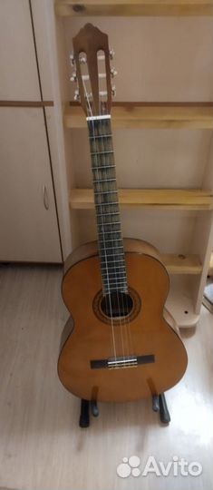 Классическая гитара Yamaha c 40