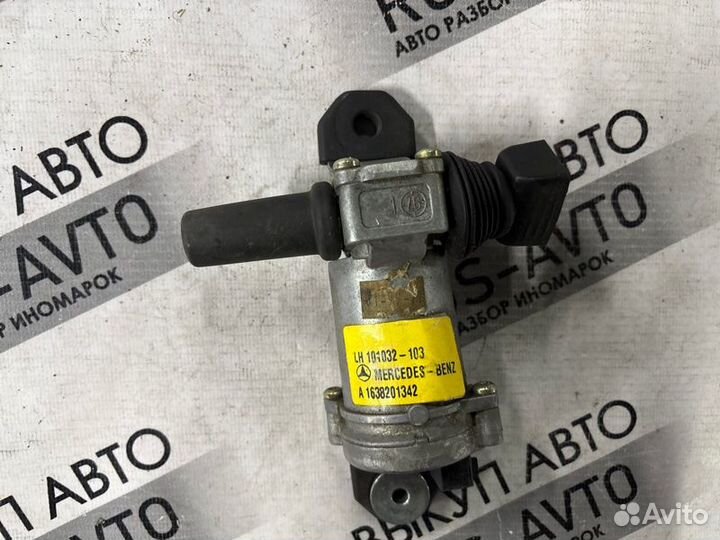 Моторчик стеклоподъемника задний левый Mercedes M