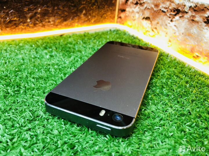 iPhone 5S, 32 ГБ