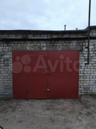 Гараж, > 30 м²