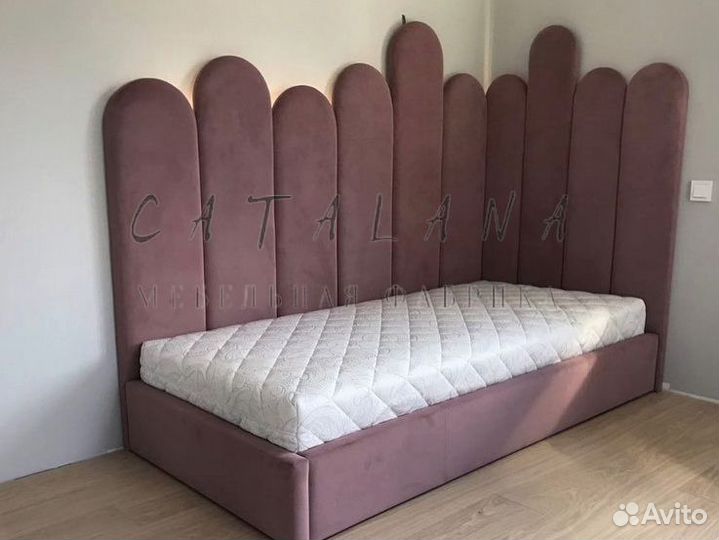 Детская кровать с мягкими бортиками