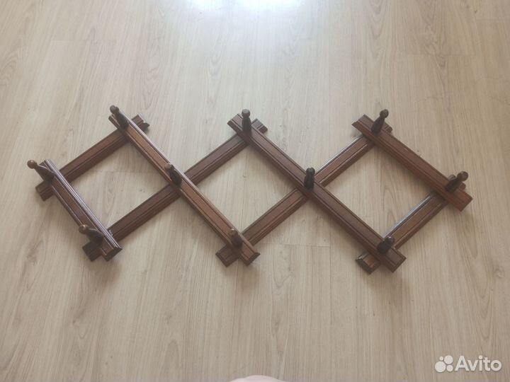 Вешалка настенная деревянная СССР