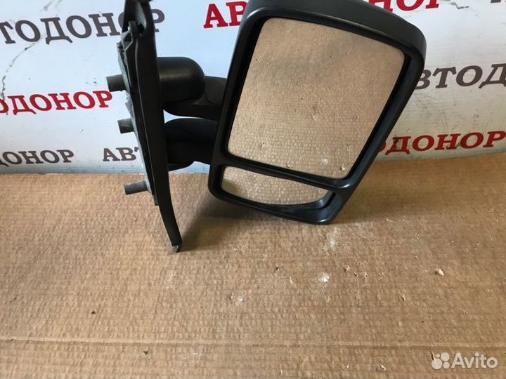 Зеркало боковое правое Renault Master 2 2.5DCI