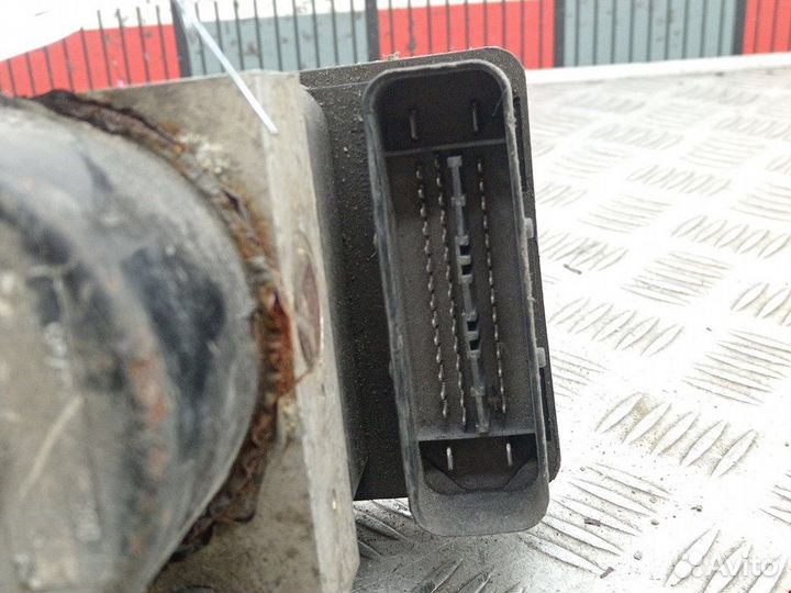 Блок ABS для Volkswagen Golf 4 1C0907379C