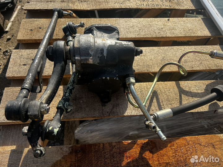 Рулевой редуктор Mercedes W126