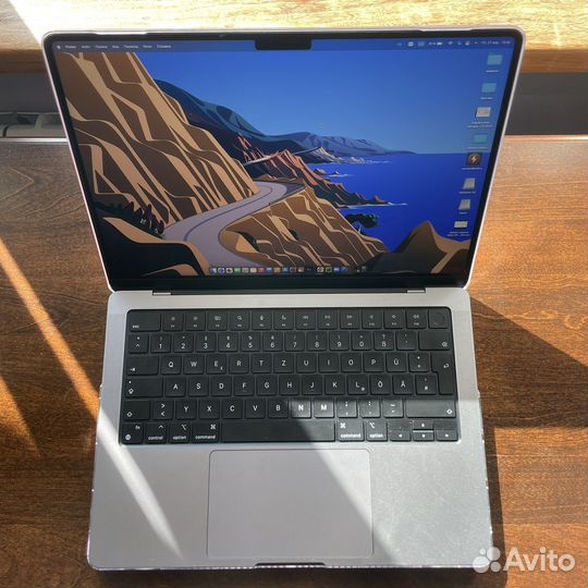 Macbook pro 14 m1 16 512 silver