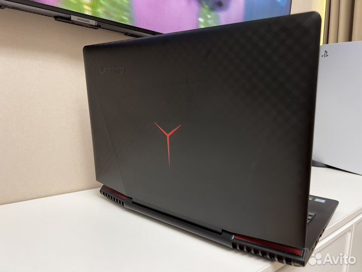 Lenovo legion y720