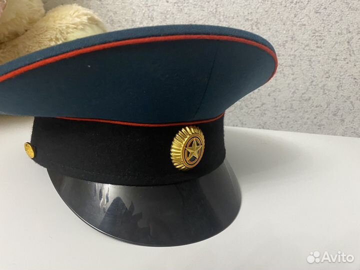 Фуражка офисная зеленая