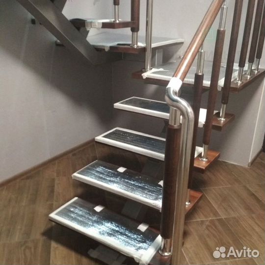 Лестница из дерева