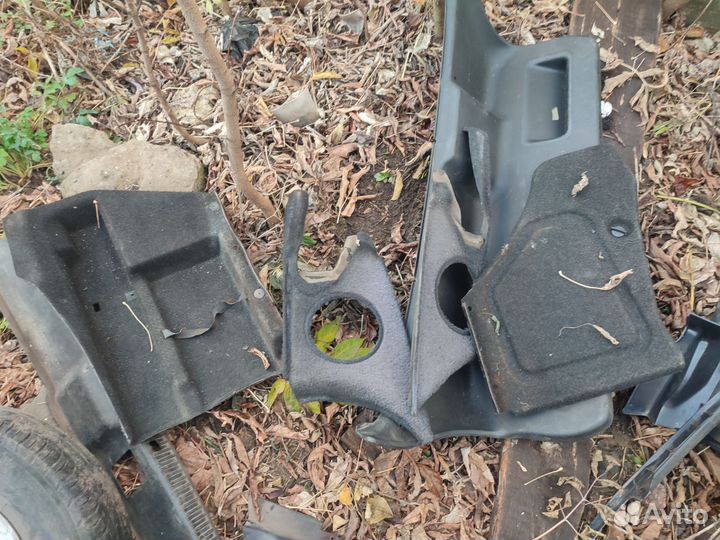 Пластик ford scorpio 1