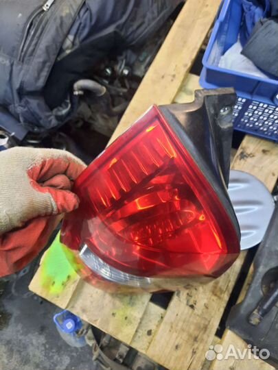 Фонарь задний левый hyundai tucson 1