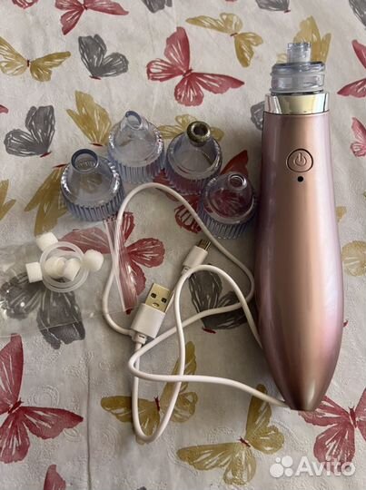 Вакуумный очиститель пор для лица