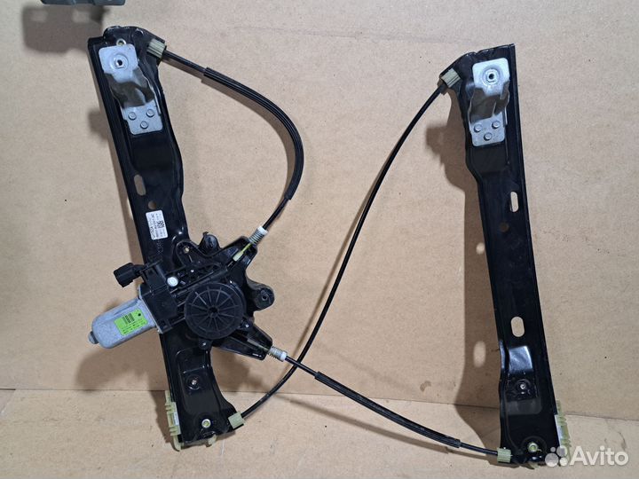 Стеклоподъёмник передний левый Форд фокус 3