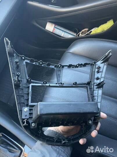 Накладка консоли hyundai solaris 2010-2014 84746-4