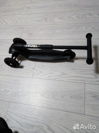 Самокат детский трехколесный бу