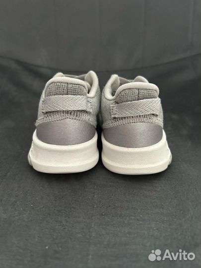 Кроссовки детские adidas