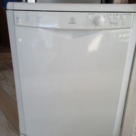 Посудомоечная машина Indesit 60 см