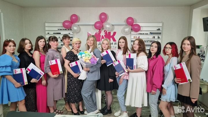 Маникюр, курсы в Академии моды и красоты