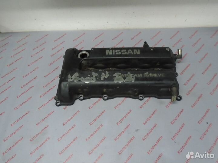 Nissan 13264-2F210 Крышка клапанная