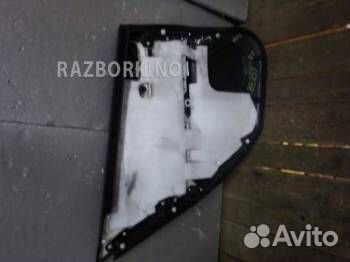 Обшивка двери задней правой