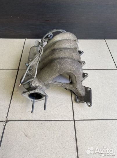 Впускной коллектор Hyundai Sonata 5 (Тагаз)