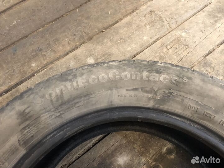 Continental ContiEcoContact 5 215/60 R17