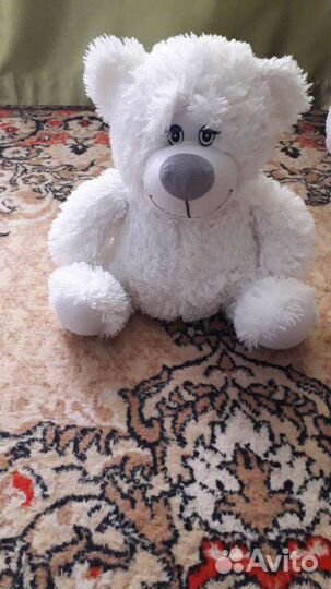 Подарок к празднику Плюшевый медведь новый