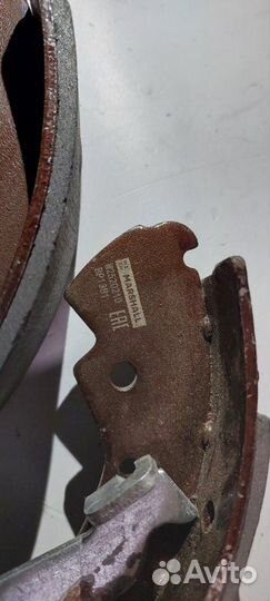 Тормозные колодки заднее Volkswagen Transporter T4