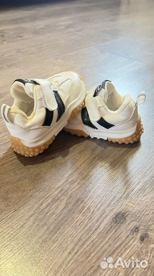 Кросовки на мальчика