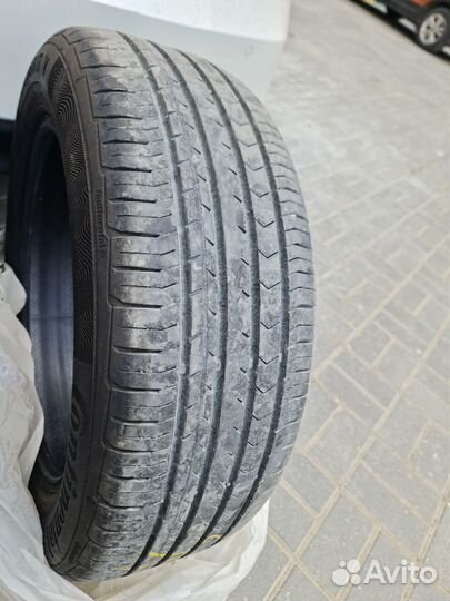 Continental ContiPremiumContact 5 215/55 R17 200