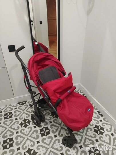 Коляска прогулочная трость chicco lite way