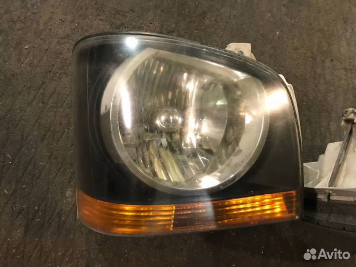 Передняя правая Фара Kia K2700 бонго 2